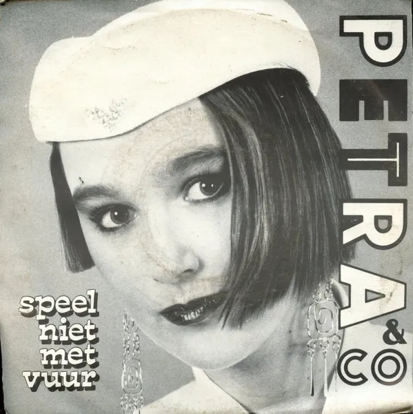 Petra & Co — Speel Niet Met Vuur / Keep The World Clean, cover art